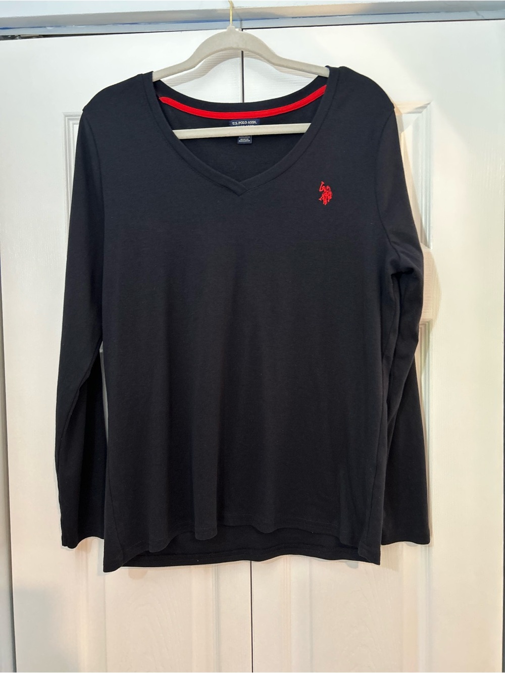 U.S. Polo Assn Black Long Sleeve V Neck Tee Shirt Womens XXL Red Logo